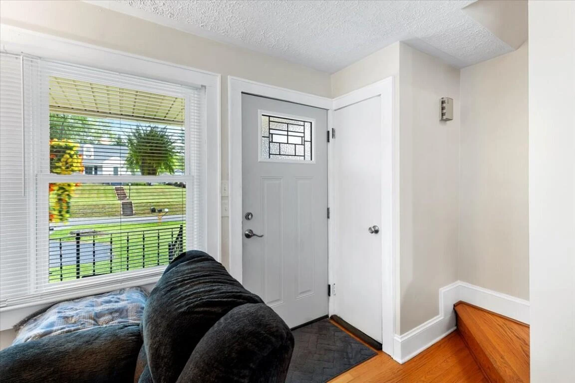 1202 Newbern RD - Photo 6