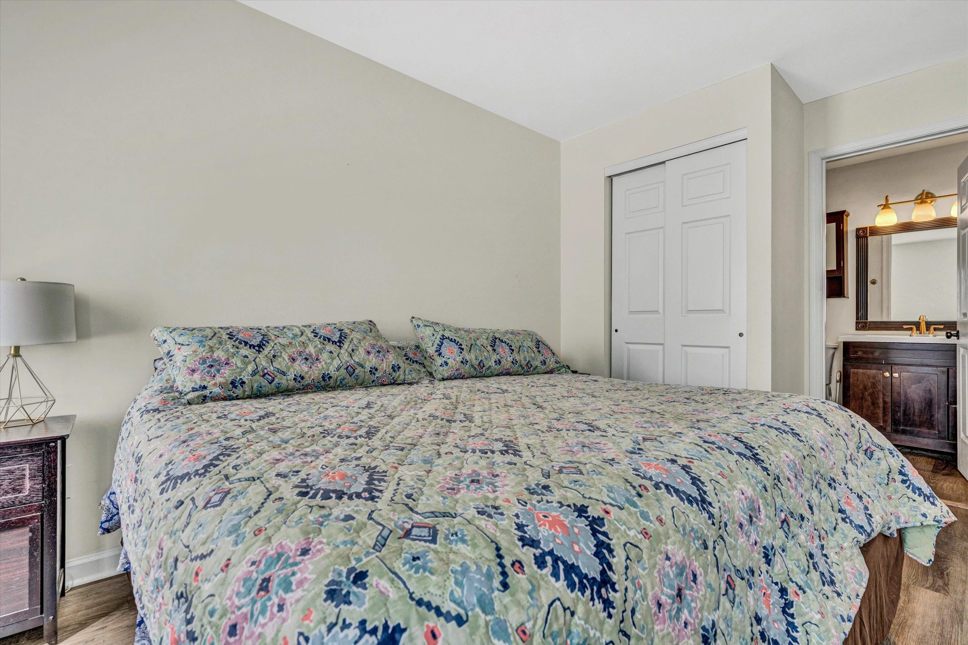 1393 Deepwoods RD - Photo 17