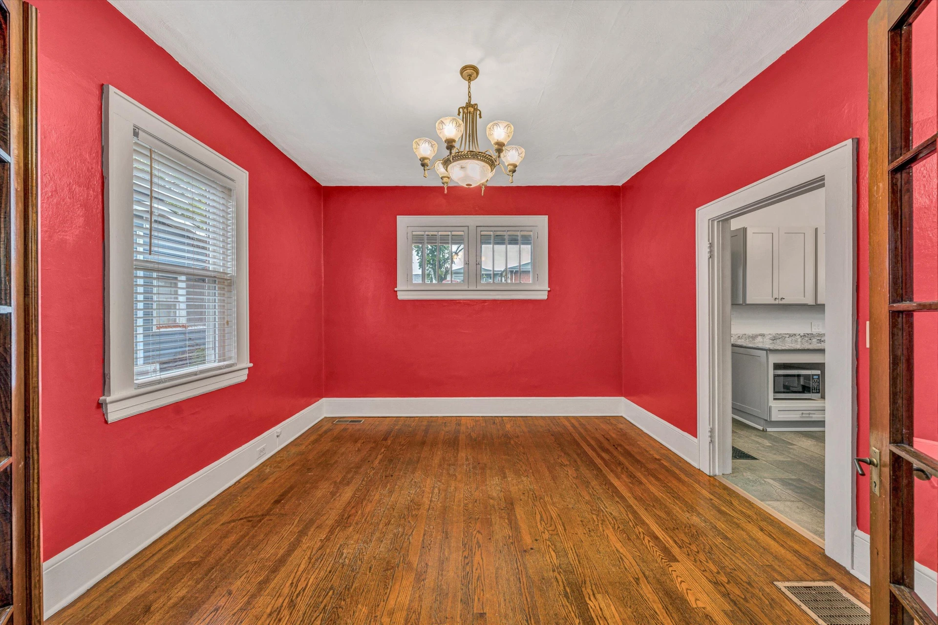 1129 Howbert AVE - Photo 13