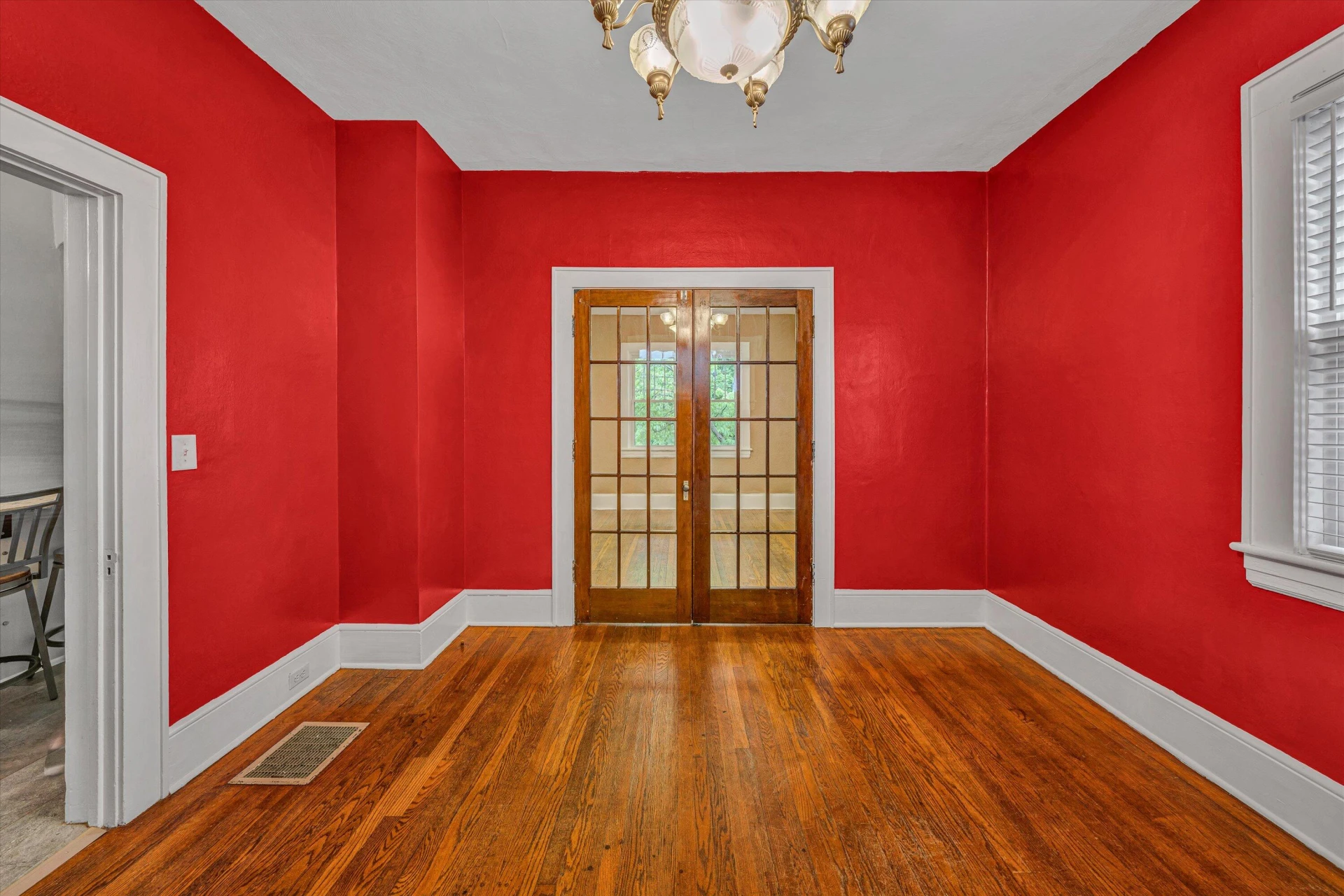 1129 Howbert AVE - Photo 15