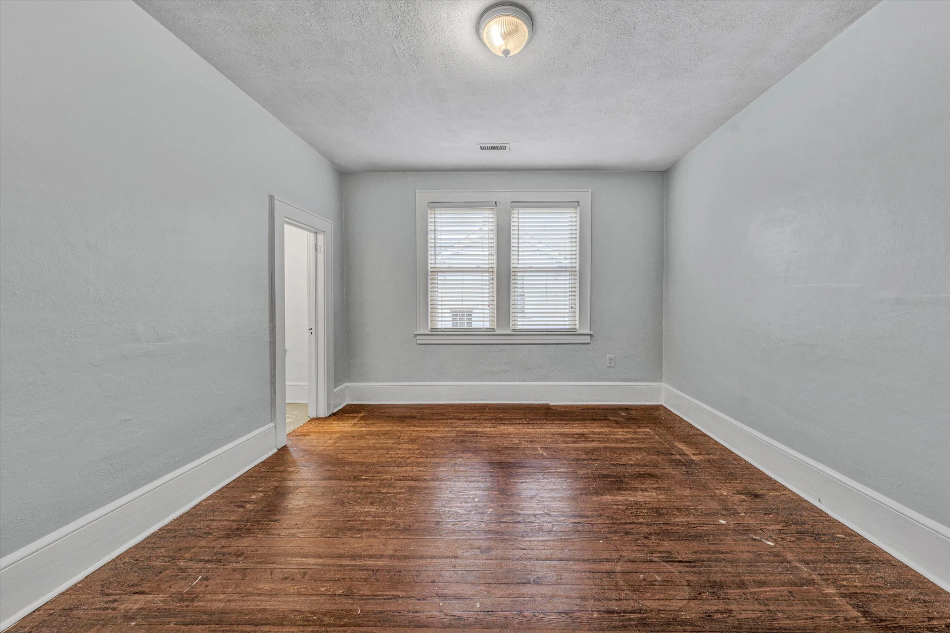 1129 Howbert AVE - Photo 25
