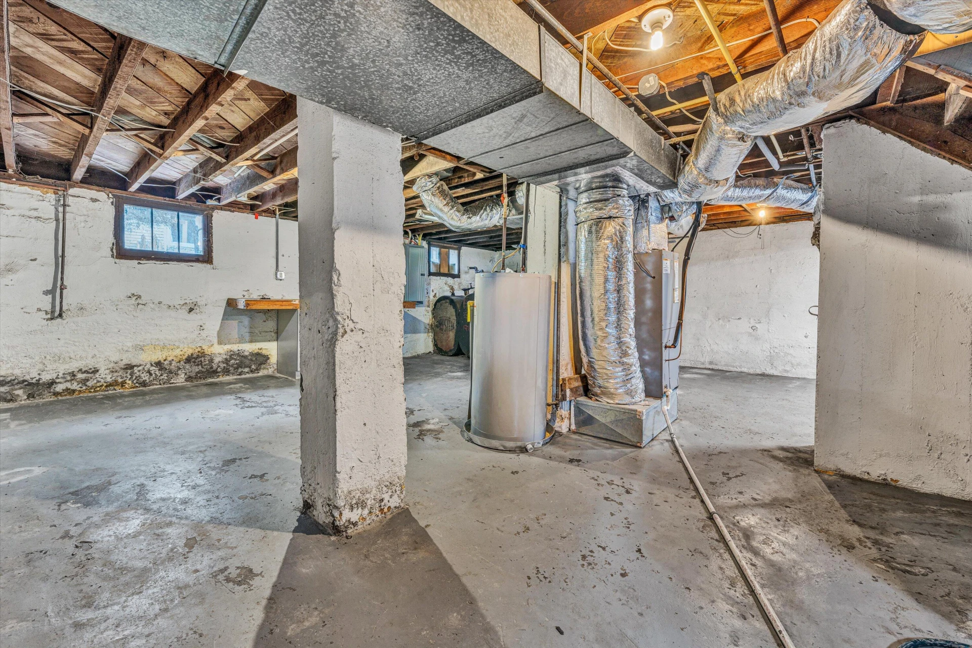 1129 Howbert AVE - Photo 30