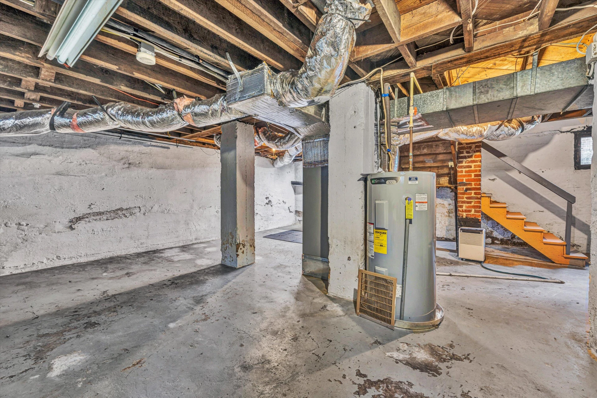 1129 Howbert AVE - Photo 31
