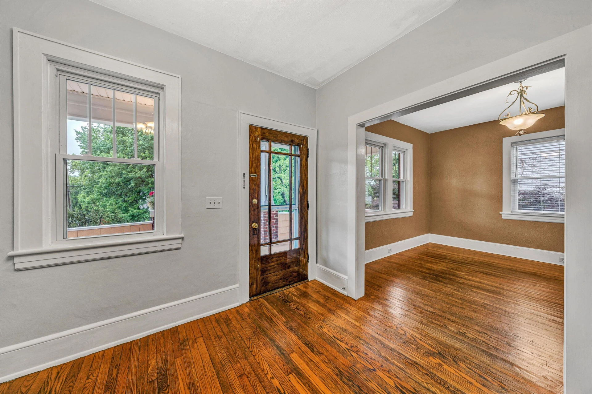 1129 Howbert AVE - Photo 9