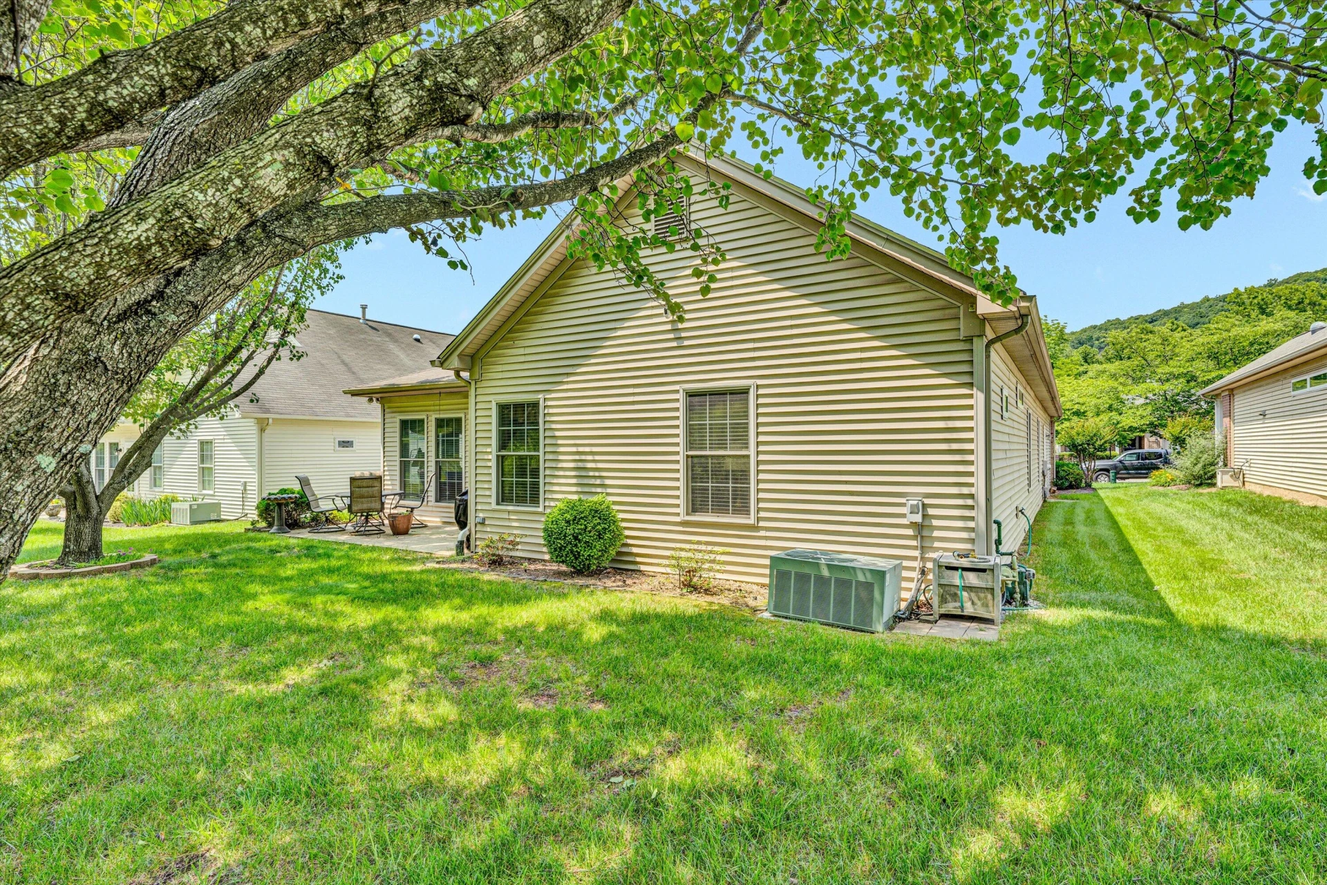 1339 Aarons Run CIR - Photo 31