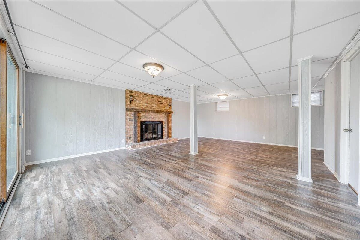5908 Dogwood AVE - Photo 16