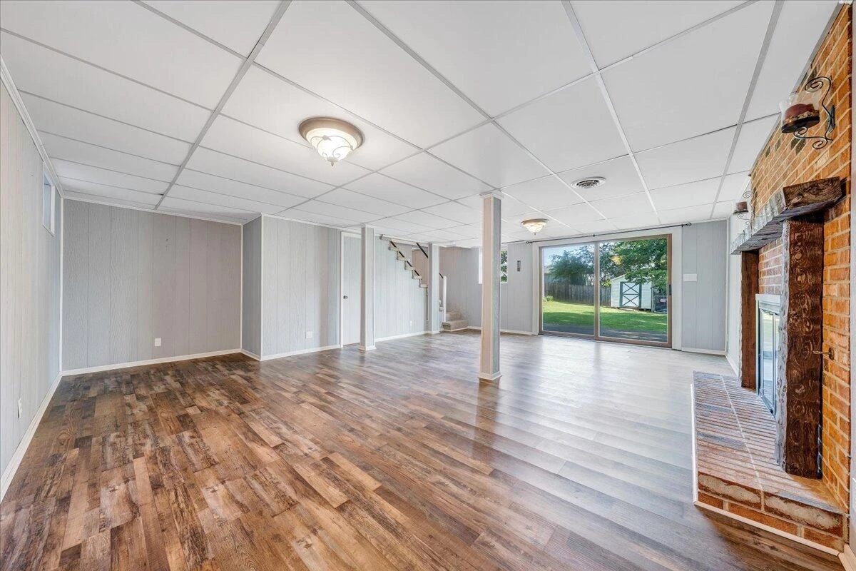 5908 Dogwood AVE - Photo 18
