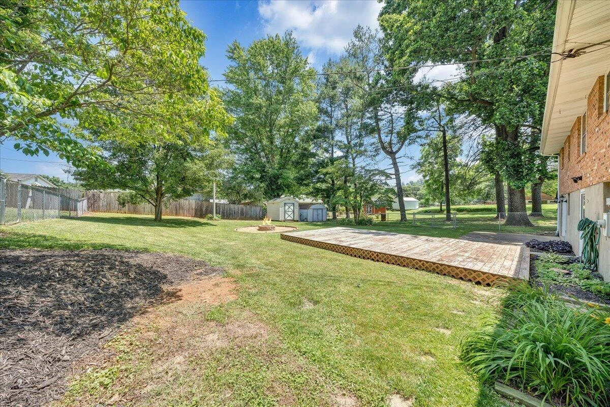 5908 Dogwood AVE - Photo 24