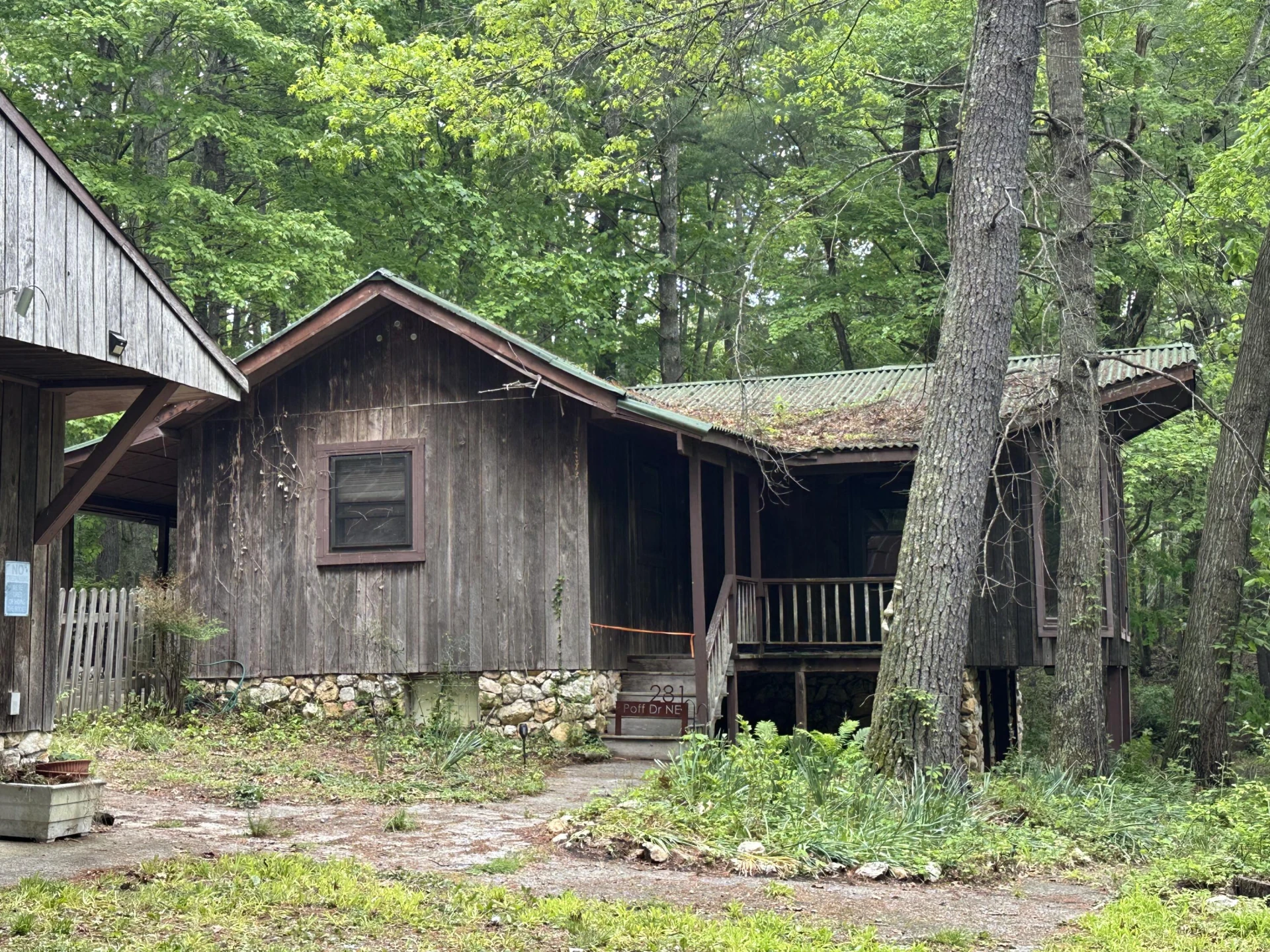 281 Poff DR - Photo 4