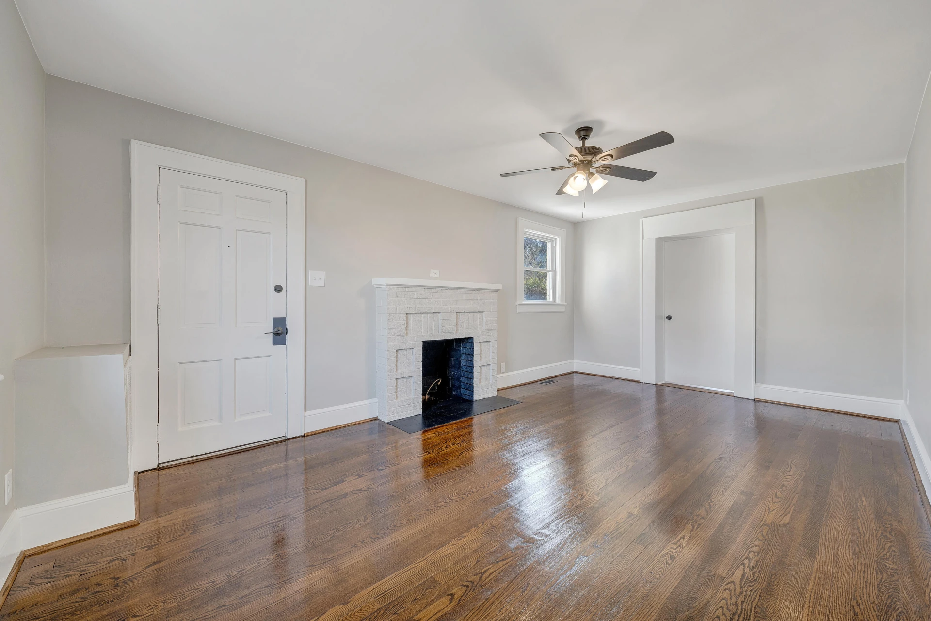1543 Aspen ST - Photo 6
