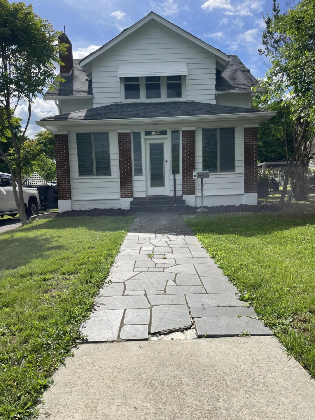 1309 10Th ST - Photo 2
