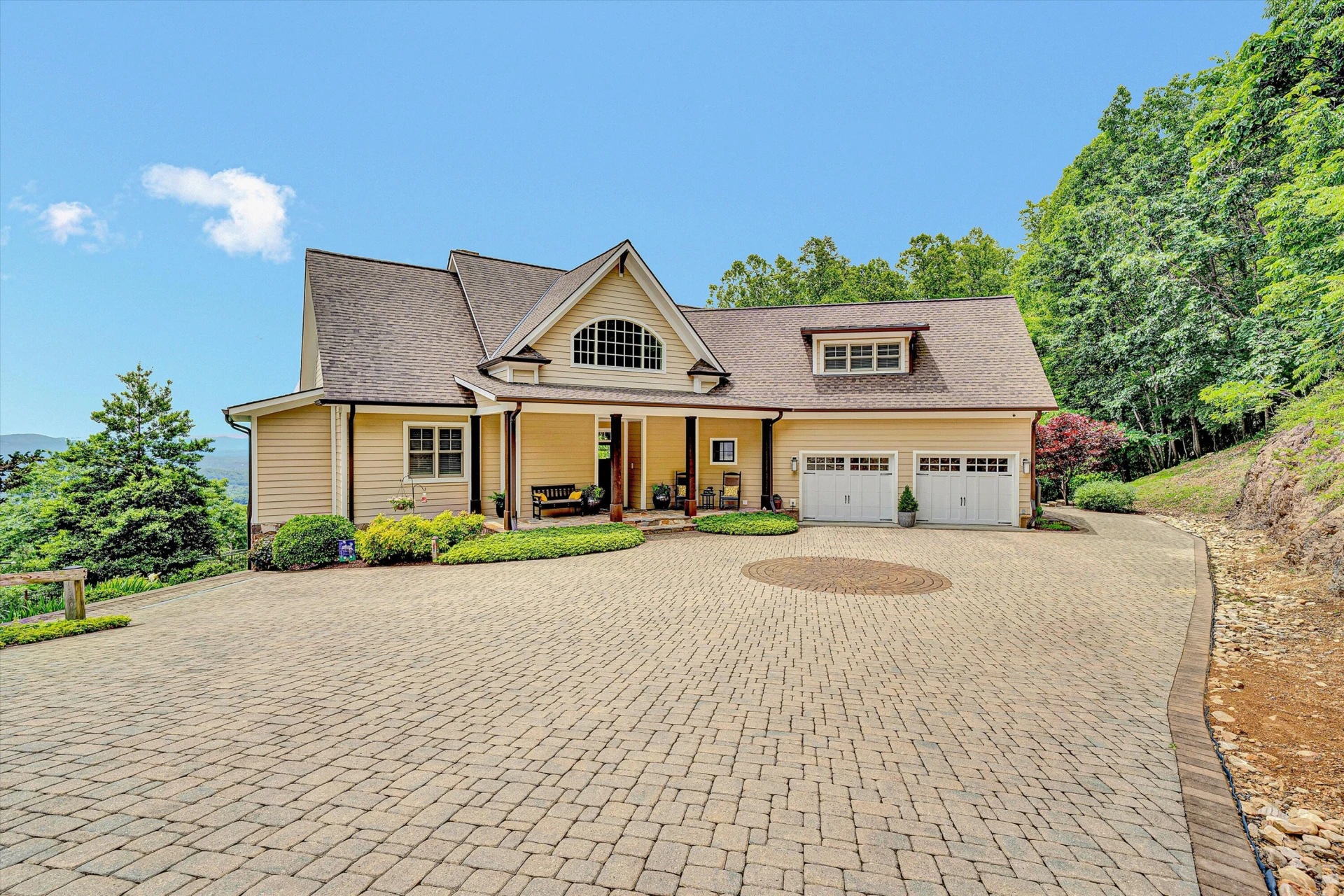 4342 TODDSBURY DR