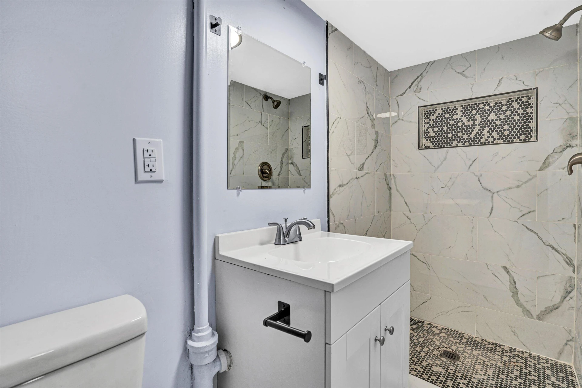 1228 Thomas AVE - Photo 24