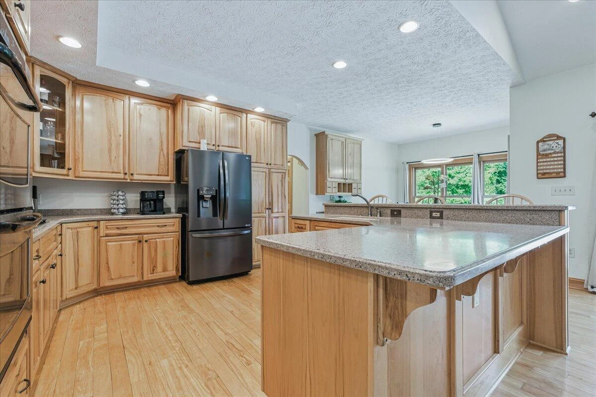 274 Ernest DR - Photo 13