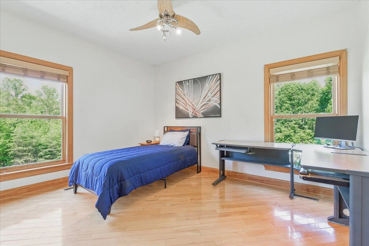 274 Ernest DR - Photo 42