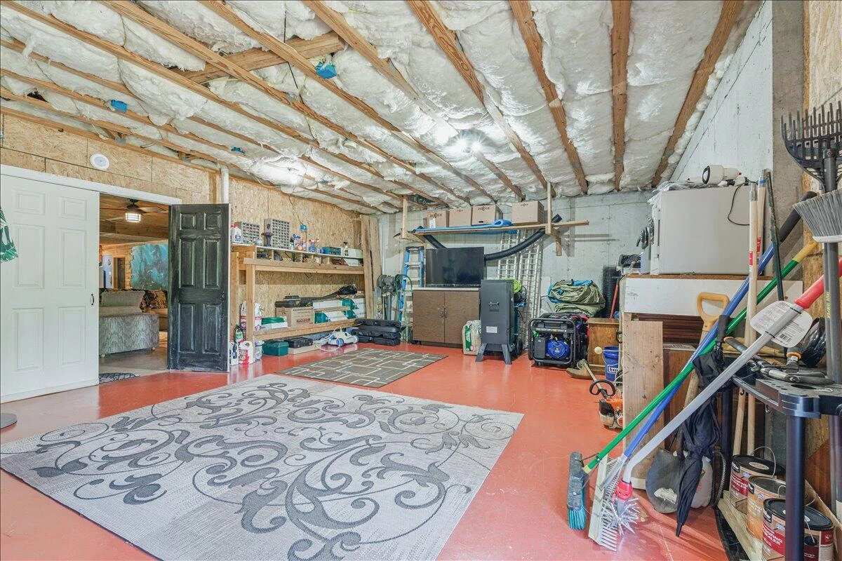 274 Ernest DR - Photo 59