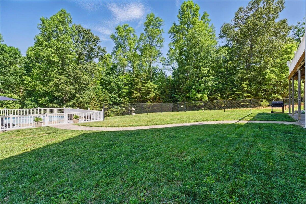 274 Ernest DR - Photo 63