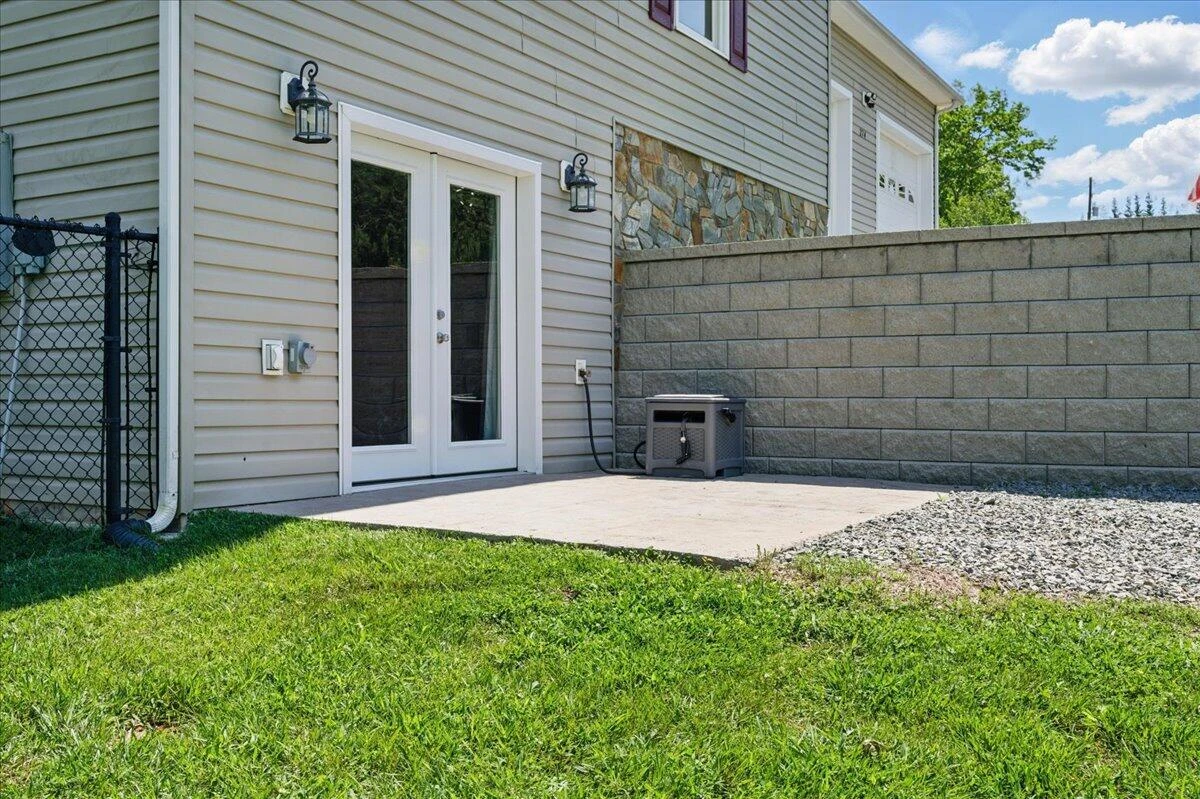 274 Ernest DR - Photo 65