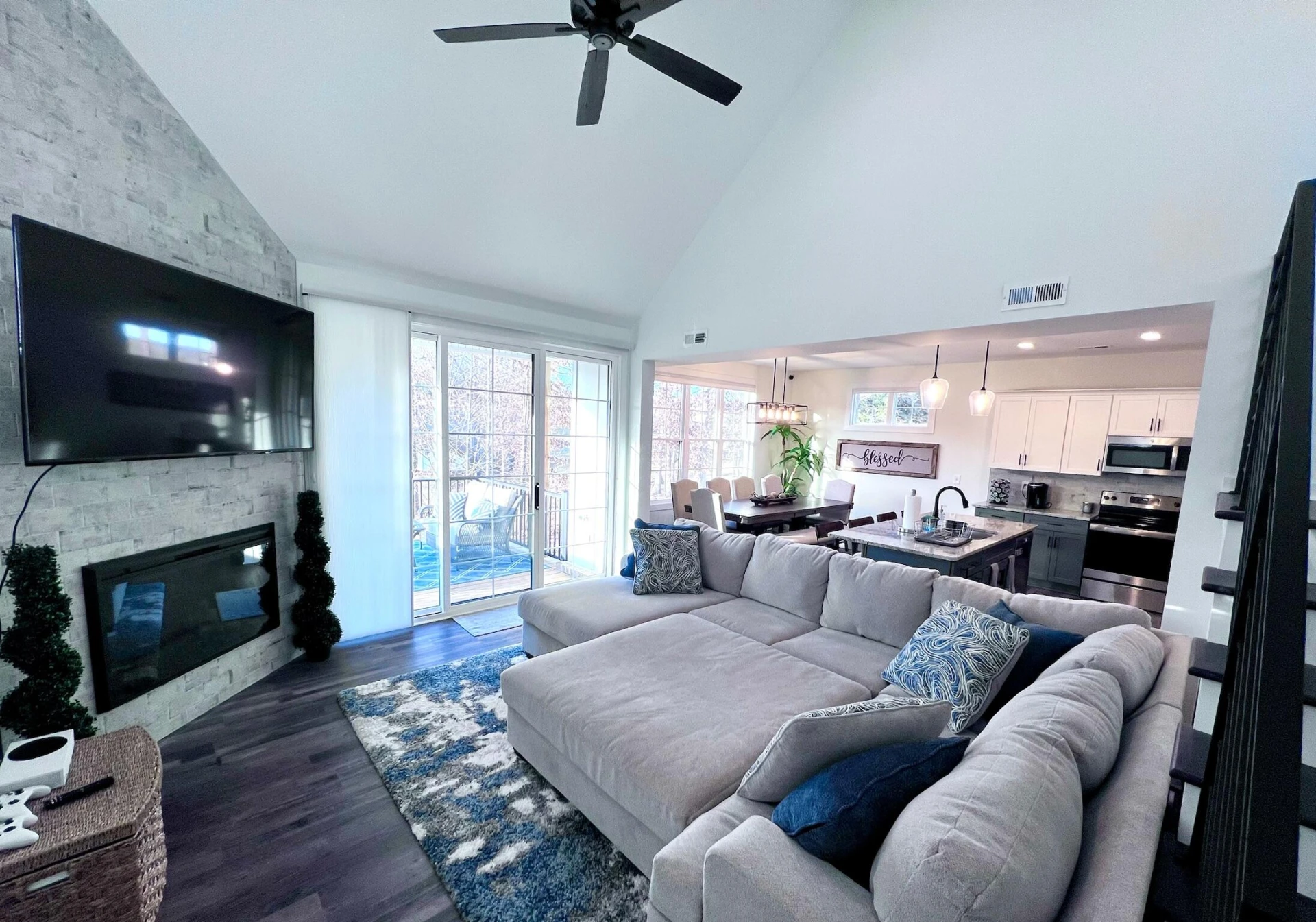 103 Retreat LN - Photo 10