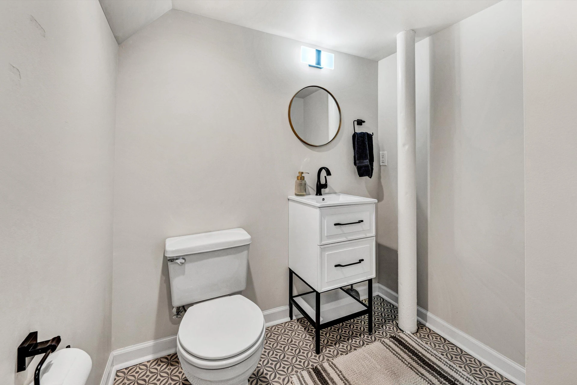 2607 Alberta AVE - Photo 31
