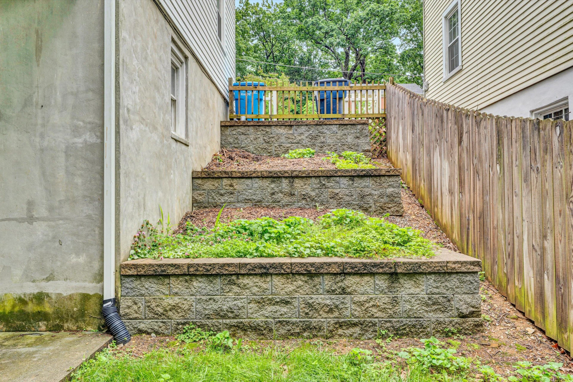 2607 Alberta AVE - Photo 37