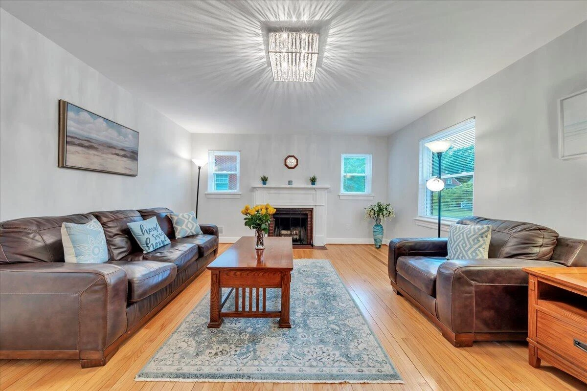 2324 Howard RD - Photo 14