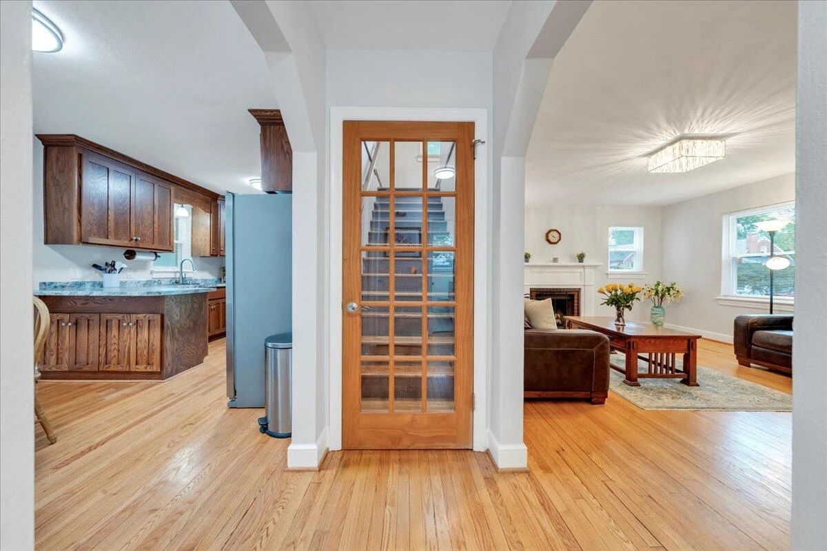 2324 Howard RD - Photo 35