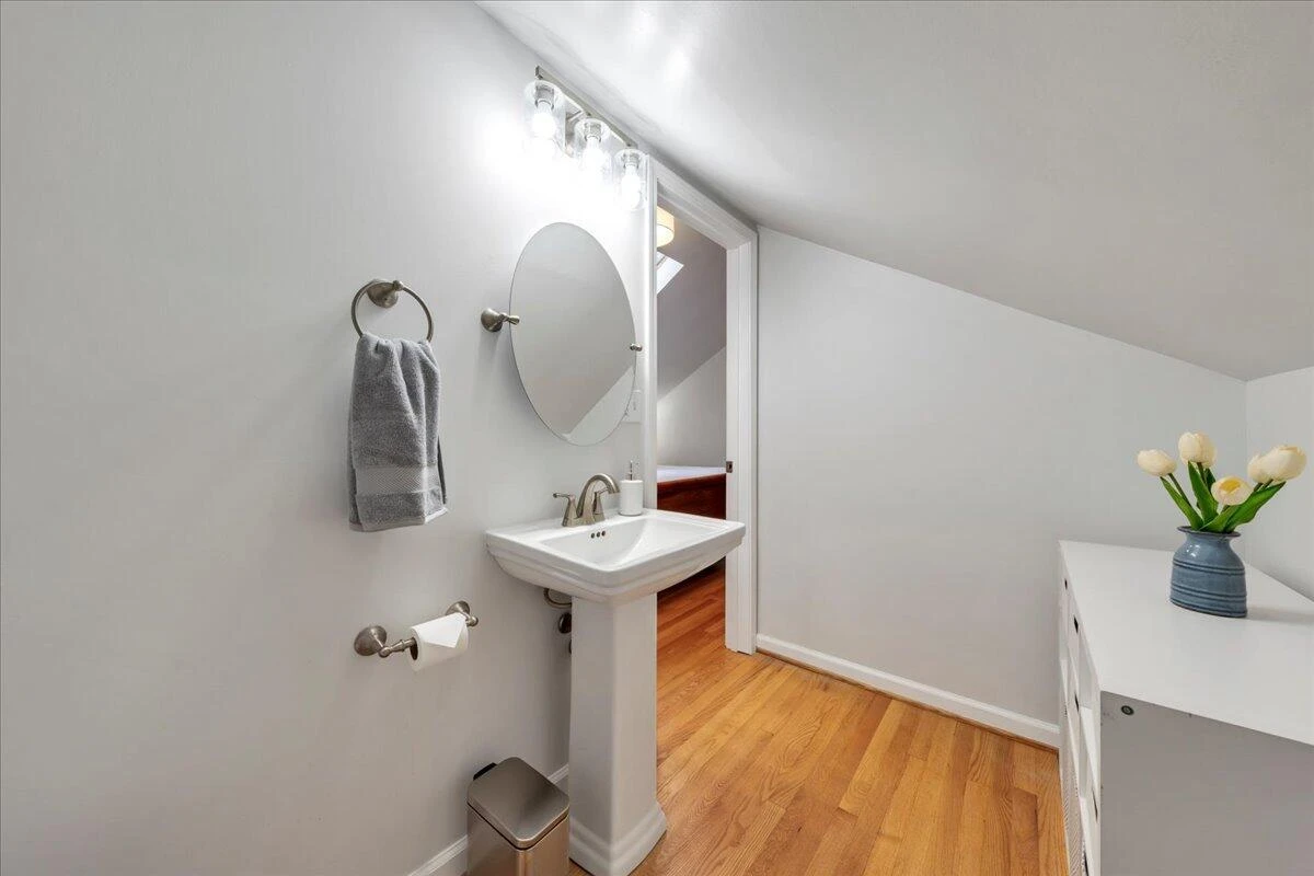 2324 Howard RD - Photo 44
