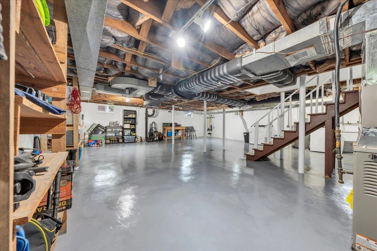 2324 Howard RD - Photo 48