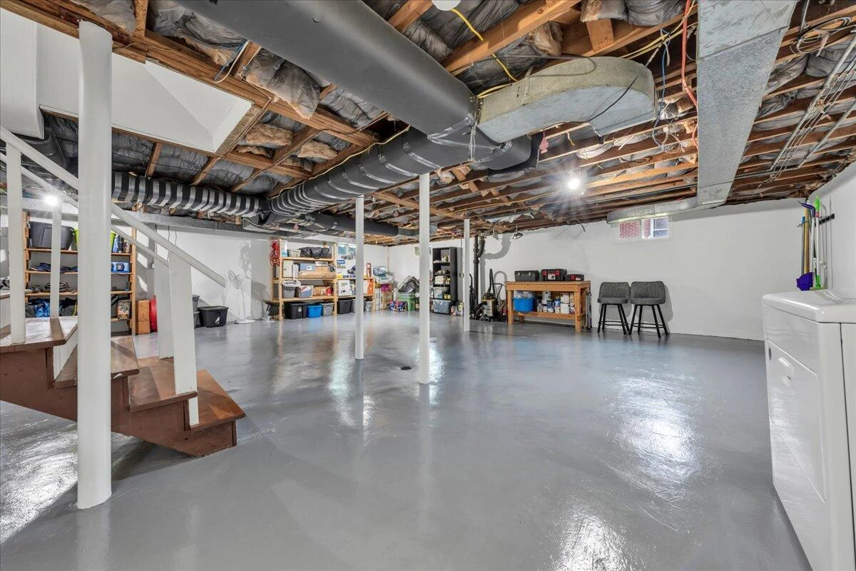 2324 Howard RD - Photo 49