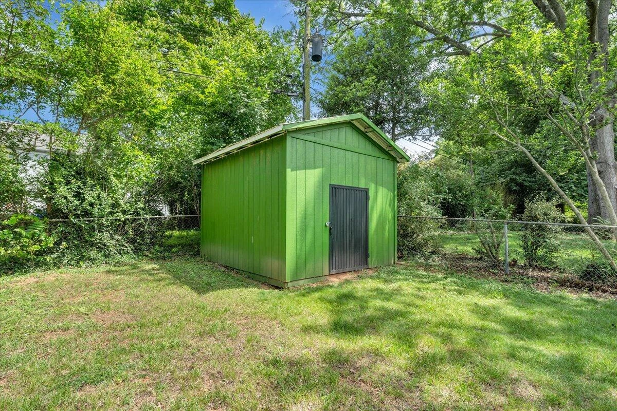 2324 Howard RD - Photo 12