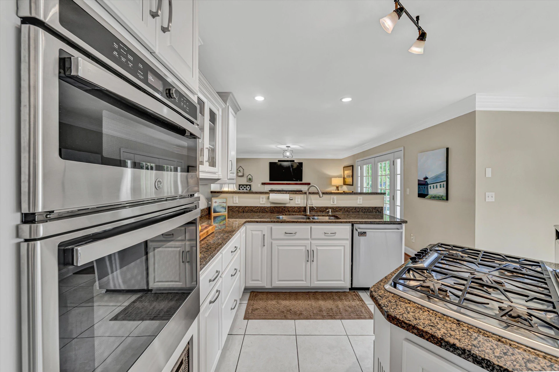 6115 St Ives CT - Photo 13