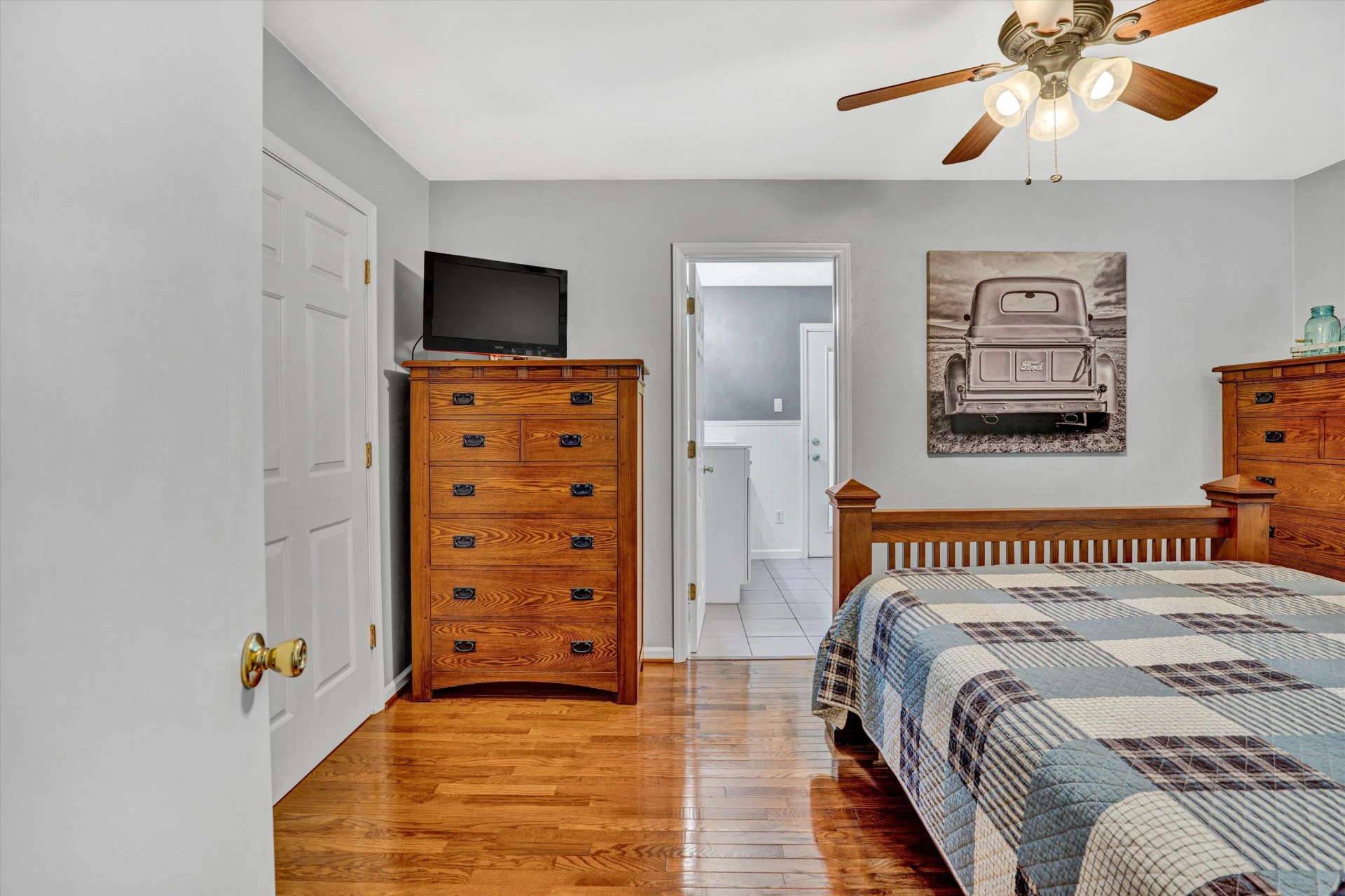 93 Southwest AVE - Photo 16