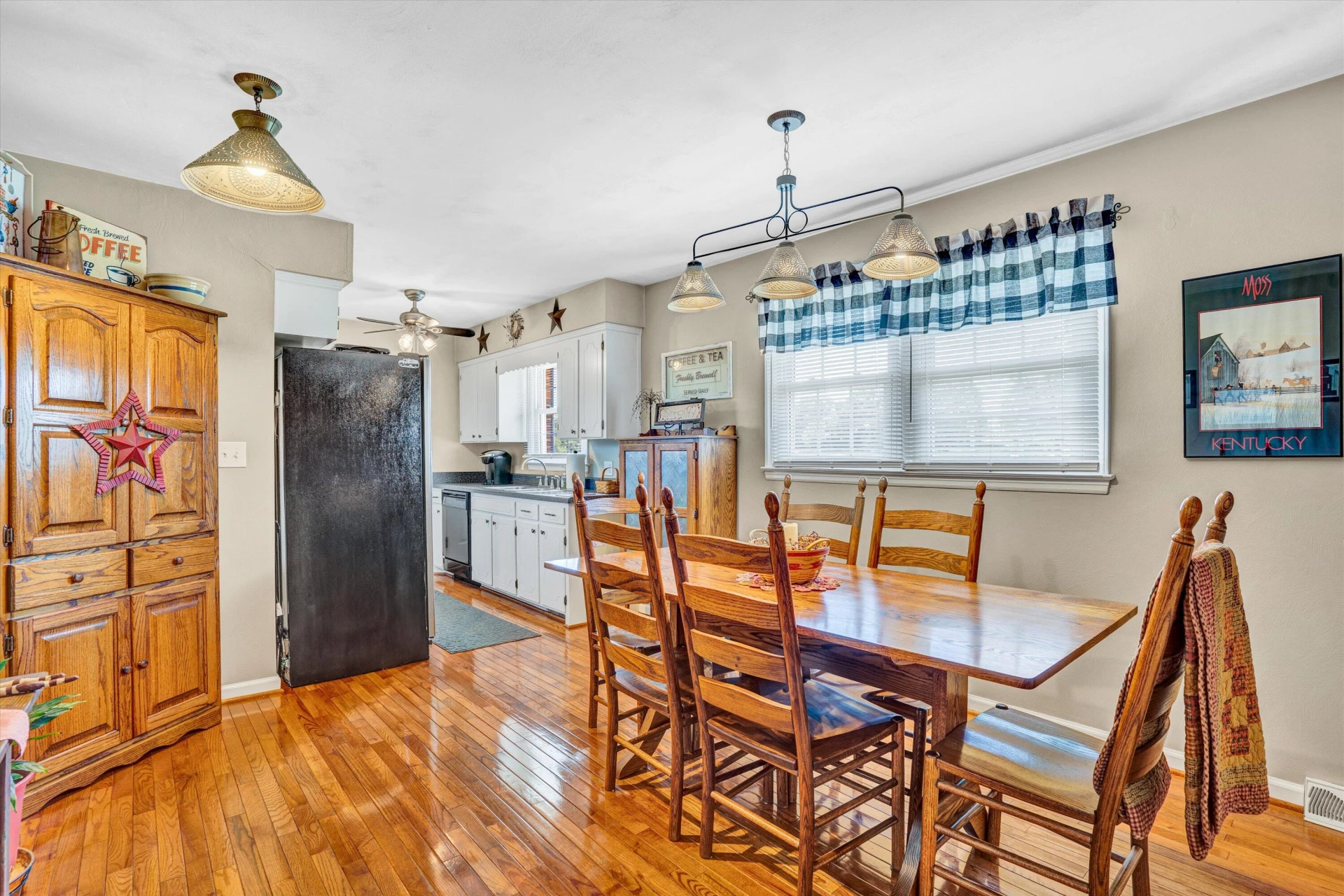 93 Southwest AVE - Photo 8
