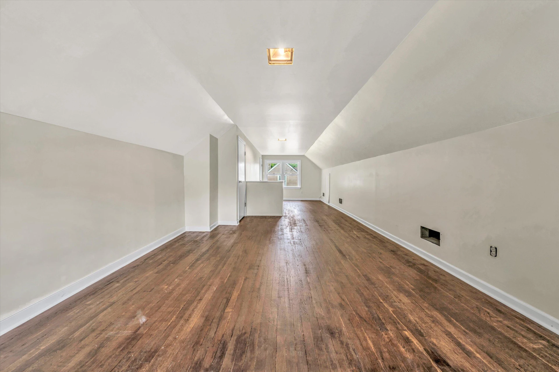 2752 Lansing DR - Photo 14