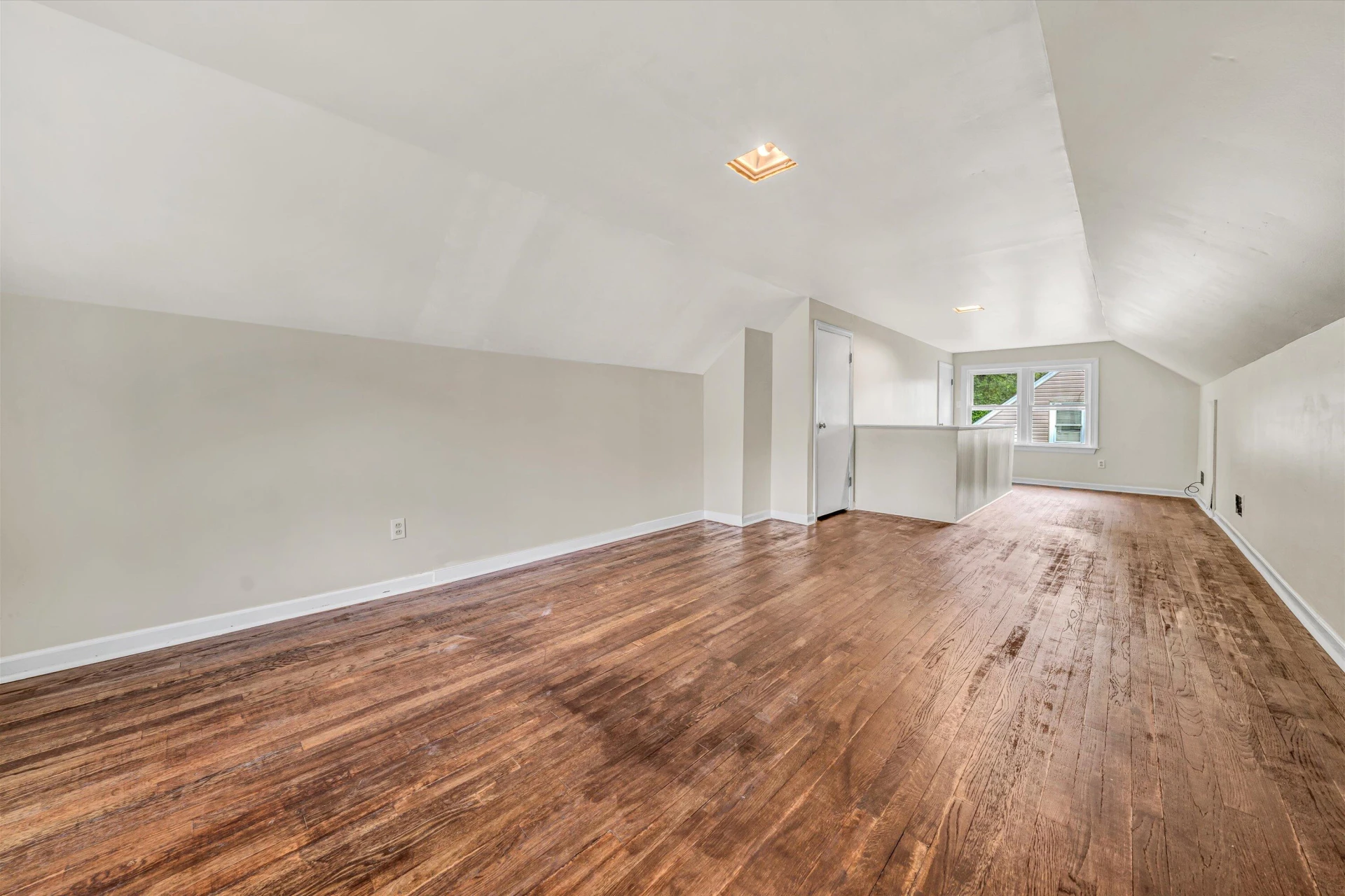 2752 Lansing DR - Photo 15