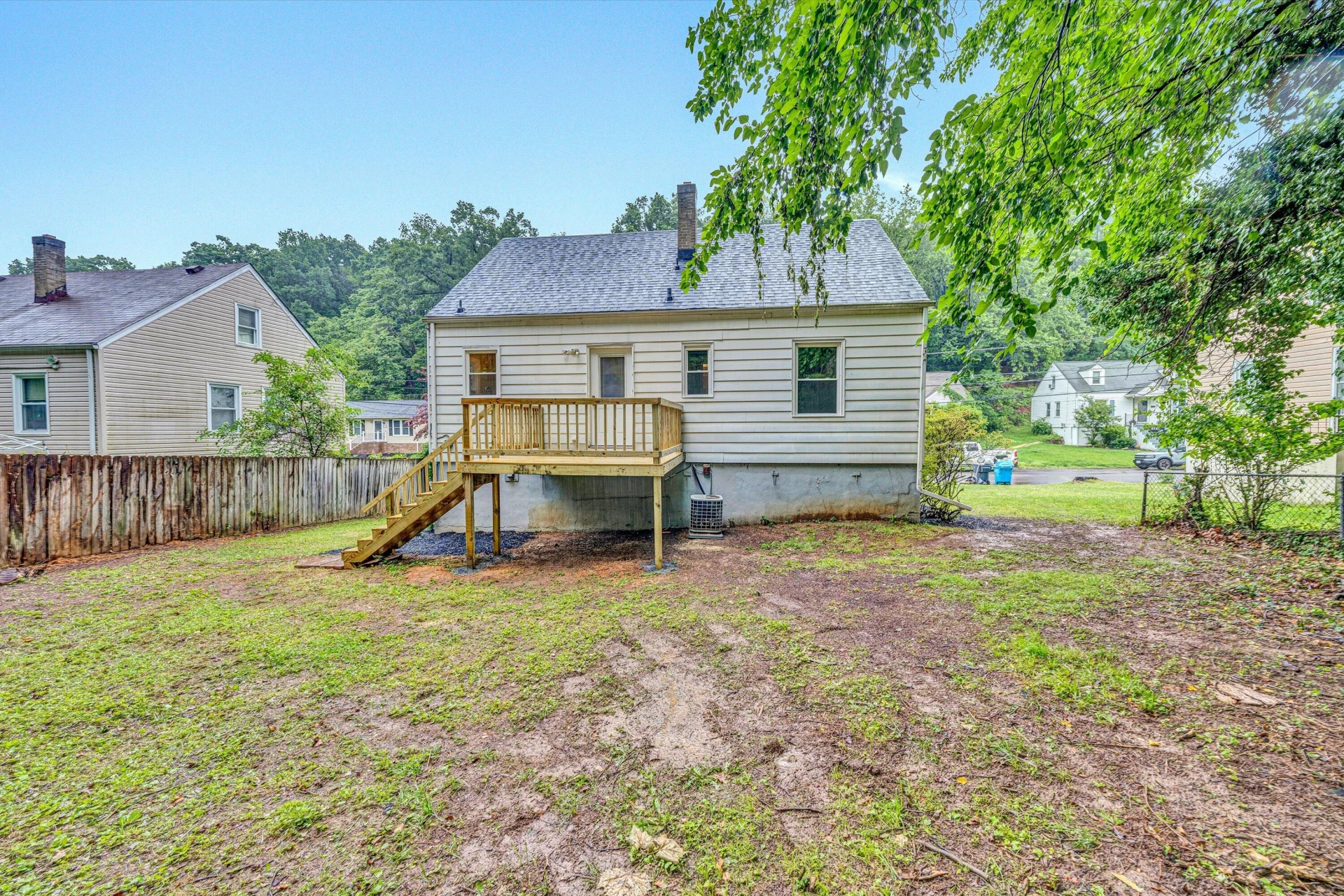 2752 Lansing DR - Photo 22