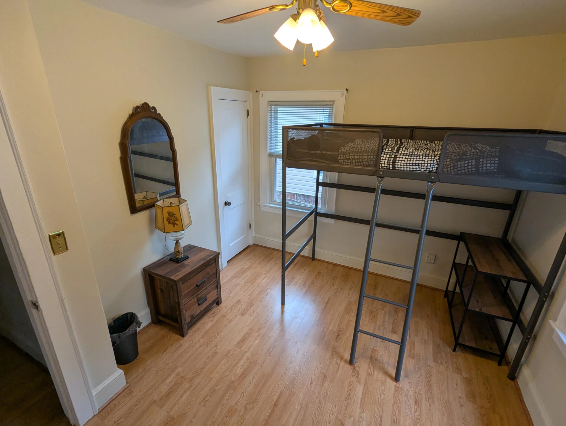 3111 Hillcrest AVE - Photo 17