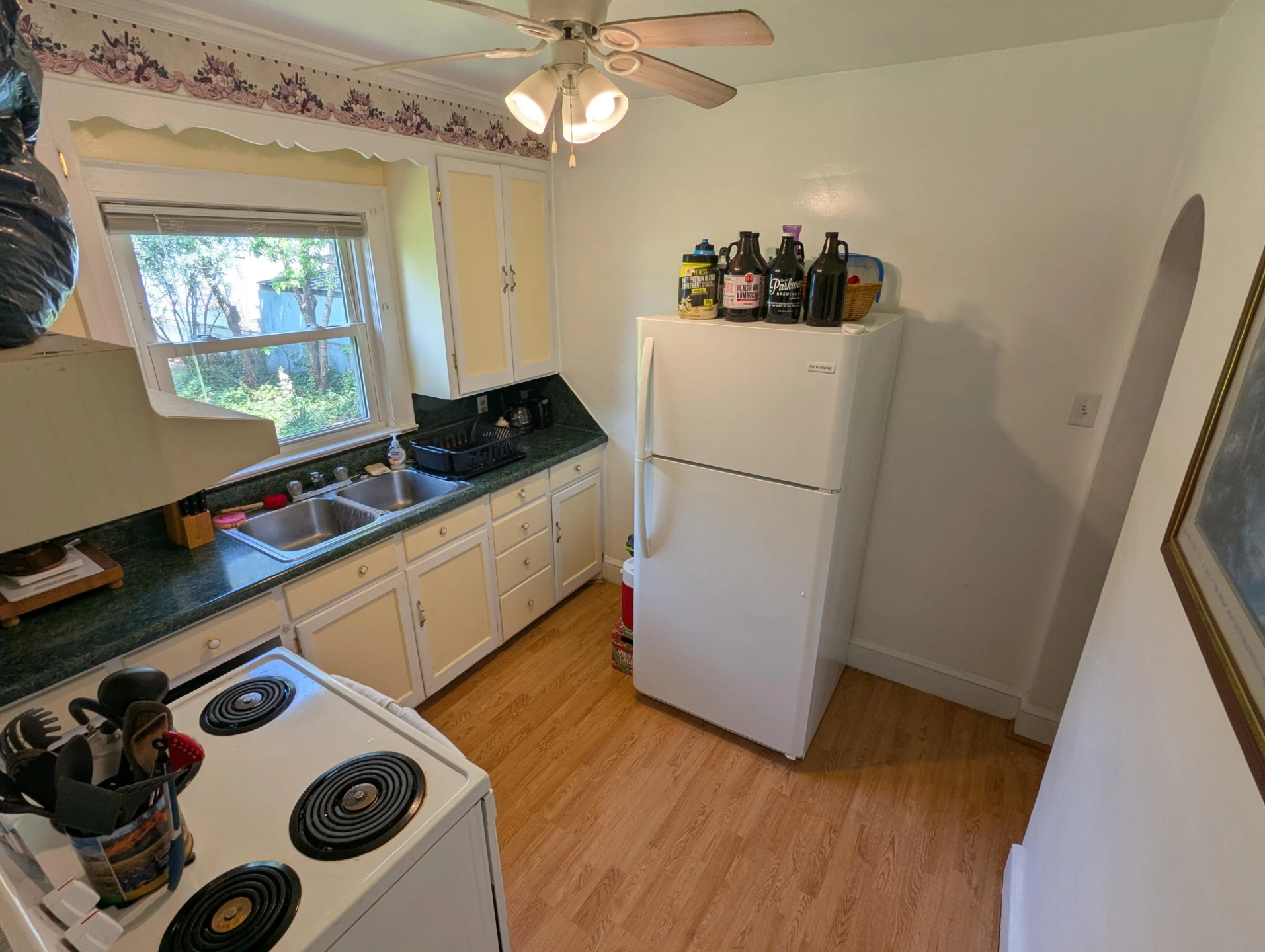 3111 Hillcrest AVE - Photo 9