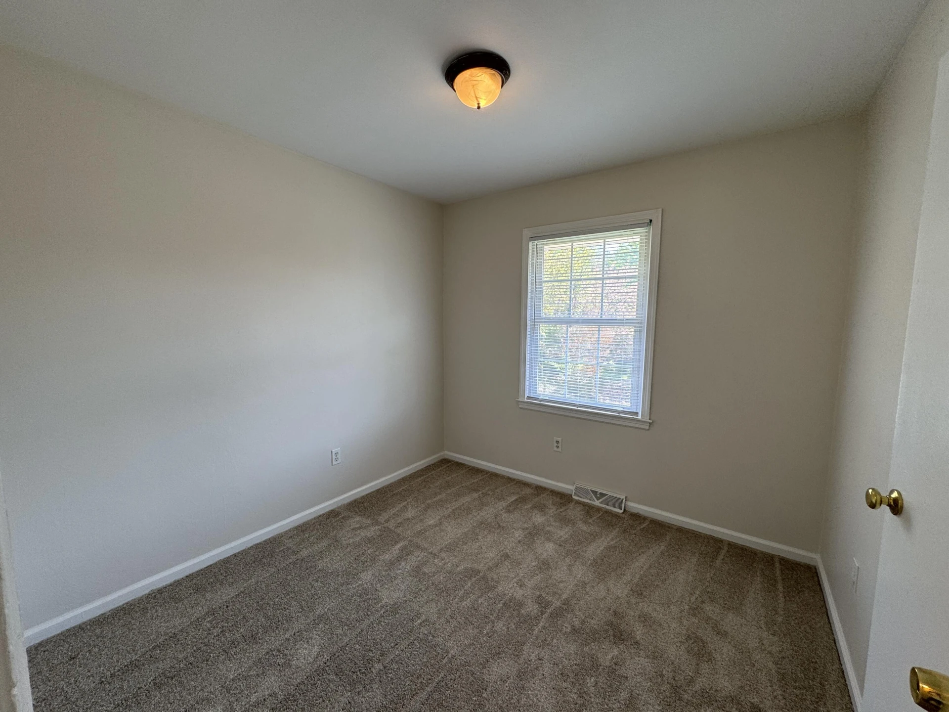 4656 Trevino CIR - Photo 17