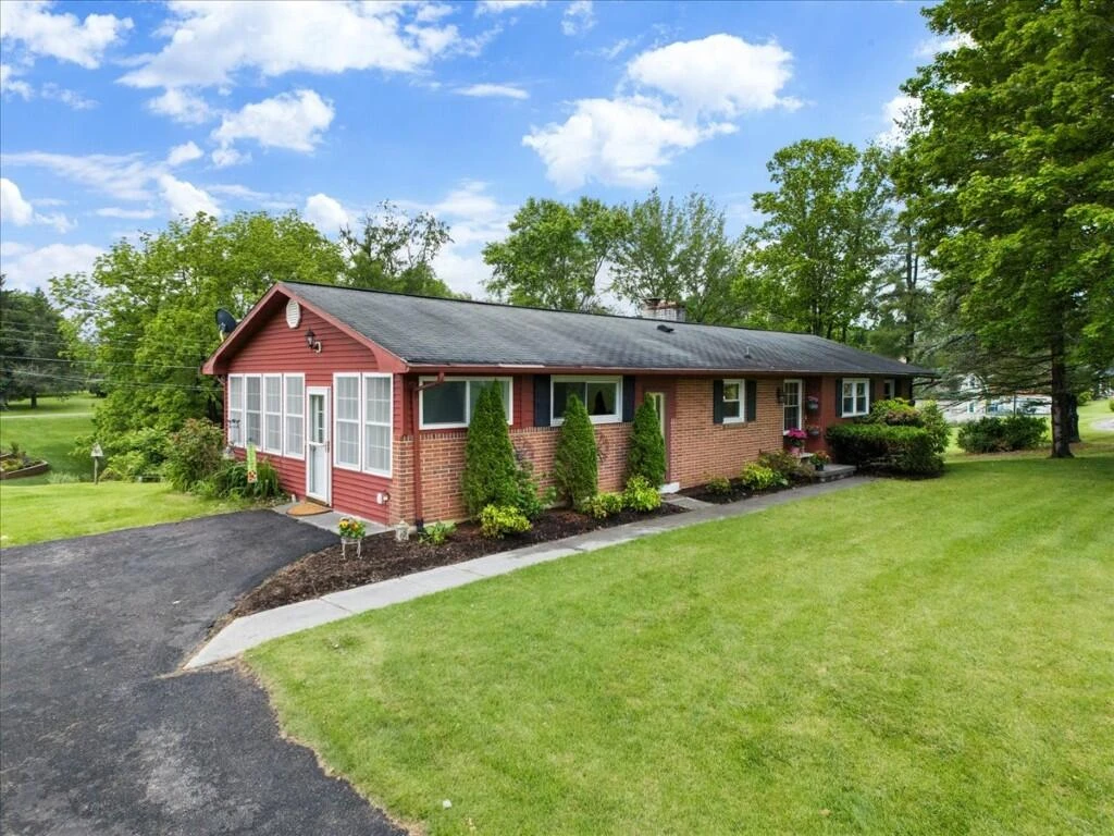 5496 Stuart ST - Photo 2
