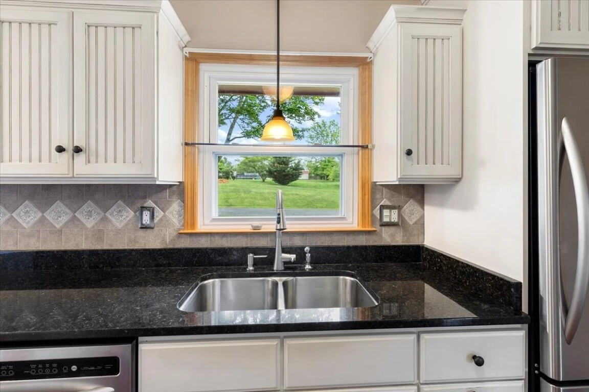 5496 Stuart ST - Photo 22