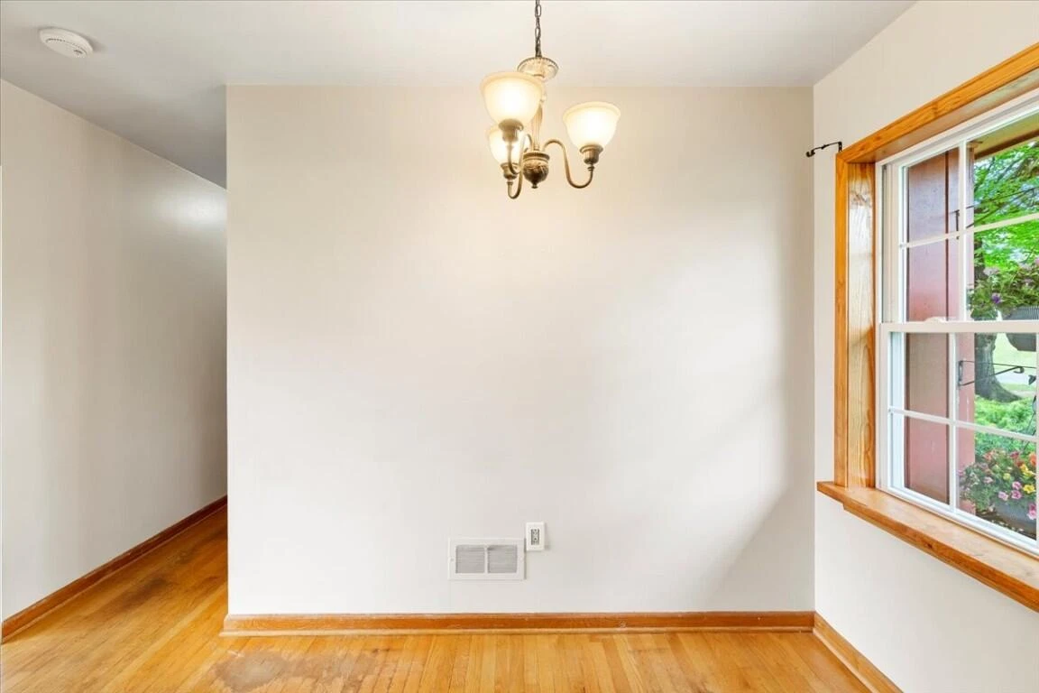 5496 Stuart ST - Photo 26