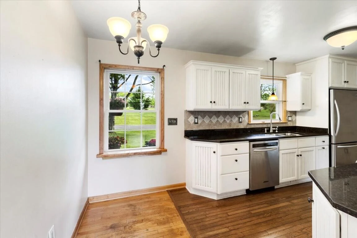 5496 Stuart ST - Photo 27