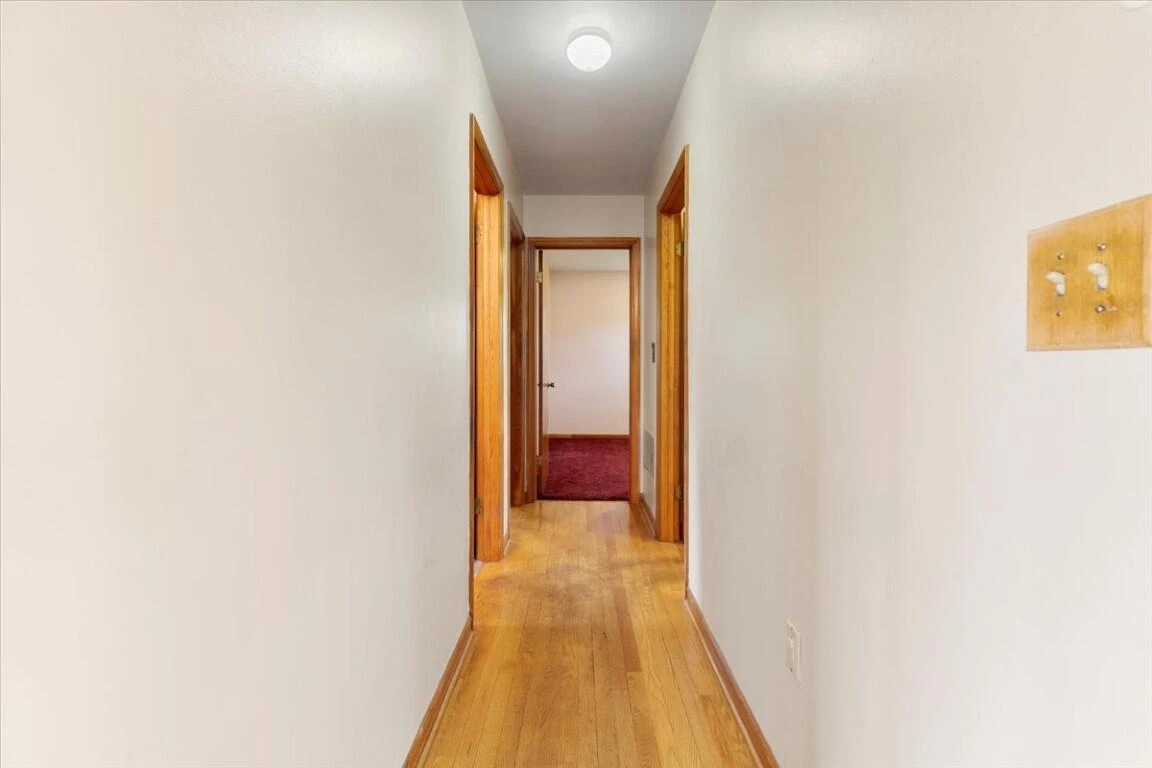 5496 Stuart ST - Photo 28