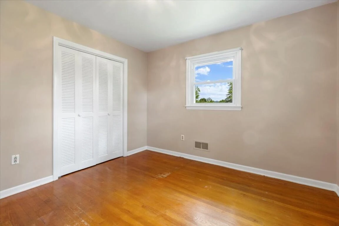 5496 Stuart ST - Photo 34