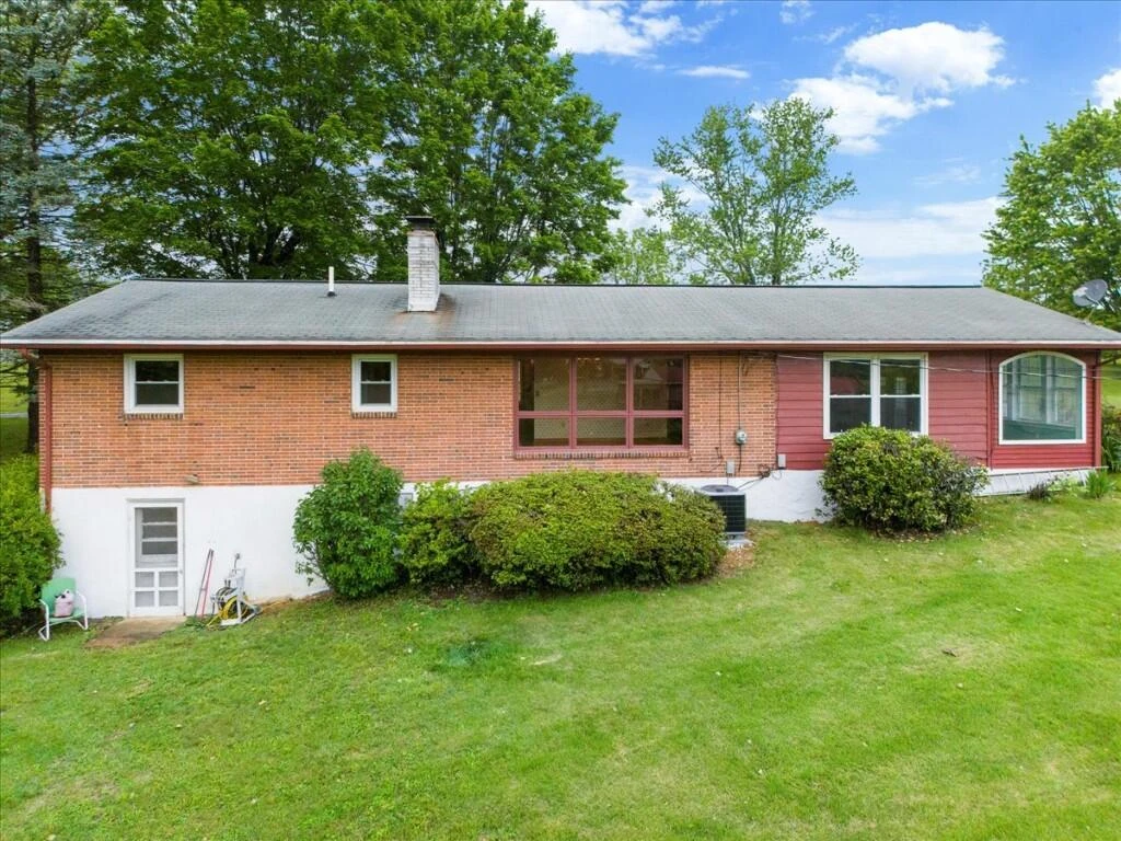 5496 Stuart ST - Photo 44