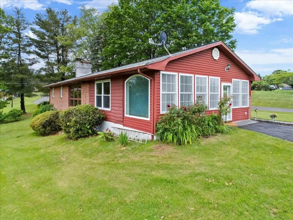 5496 Stuart ST - Photo 48