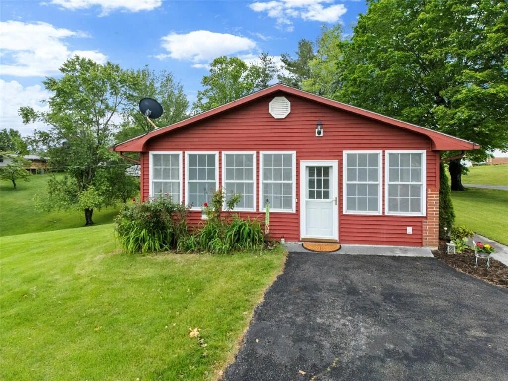 5496 Stuart ST - Photo 49