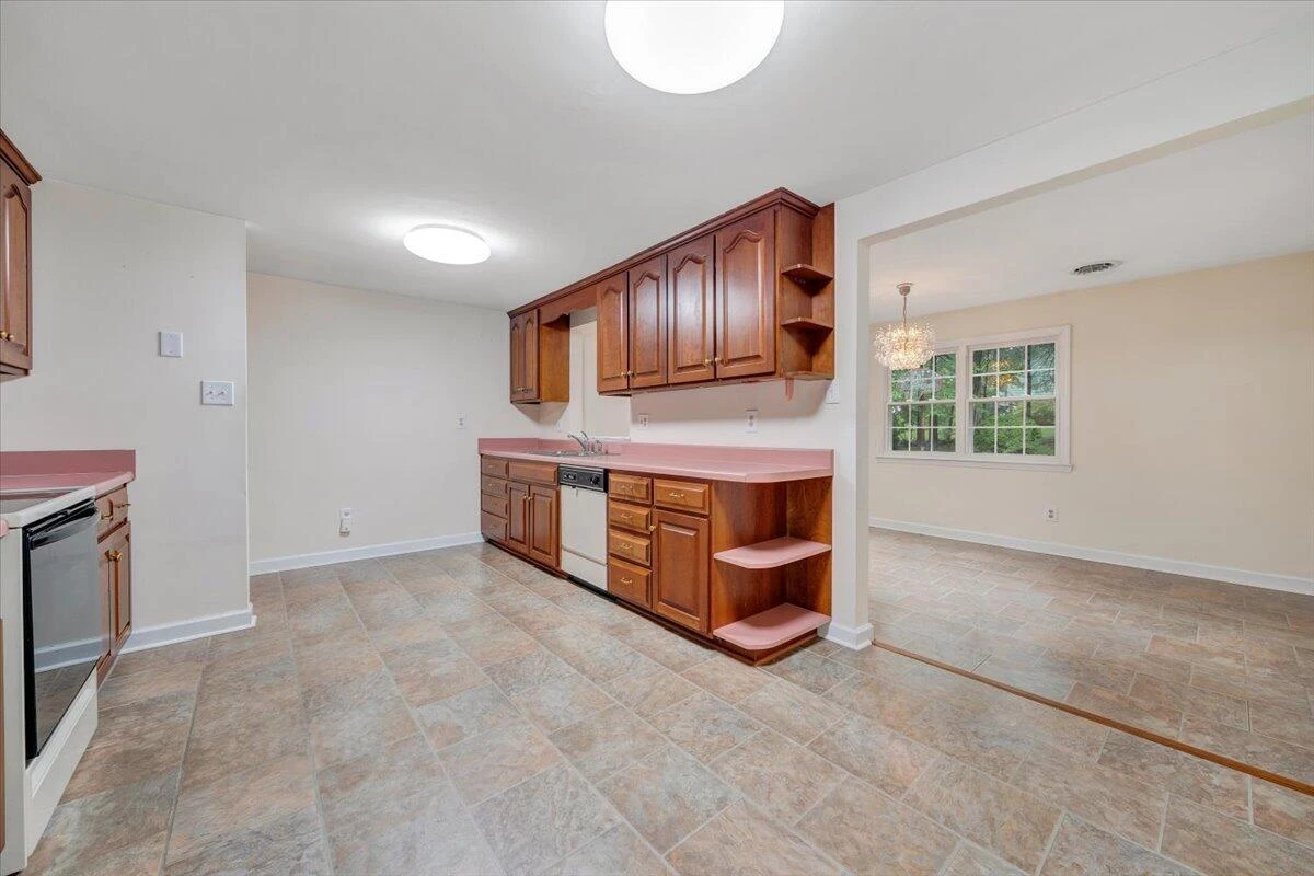 105 Forest Hill LN - Photo 19